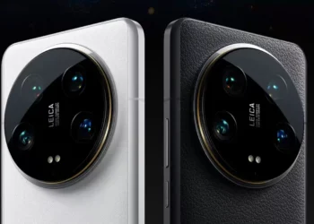 #Xiaomi15Ultra #AIPhone #Smartphone2025 #TechInnovation #Snapdragon8Gen3 #MobilePhotography #5G #Android